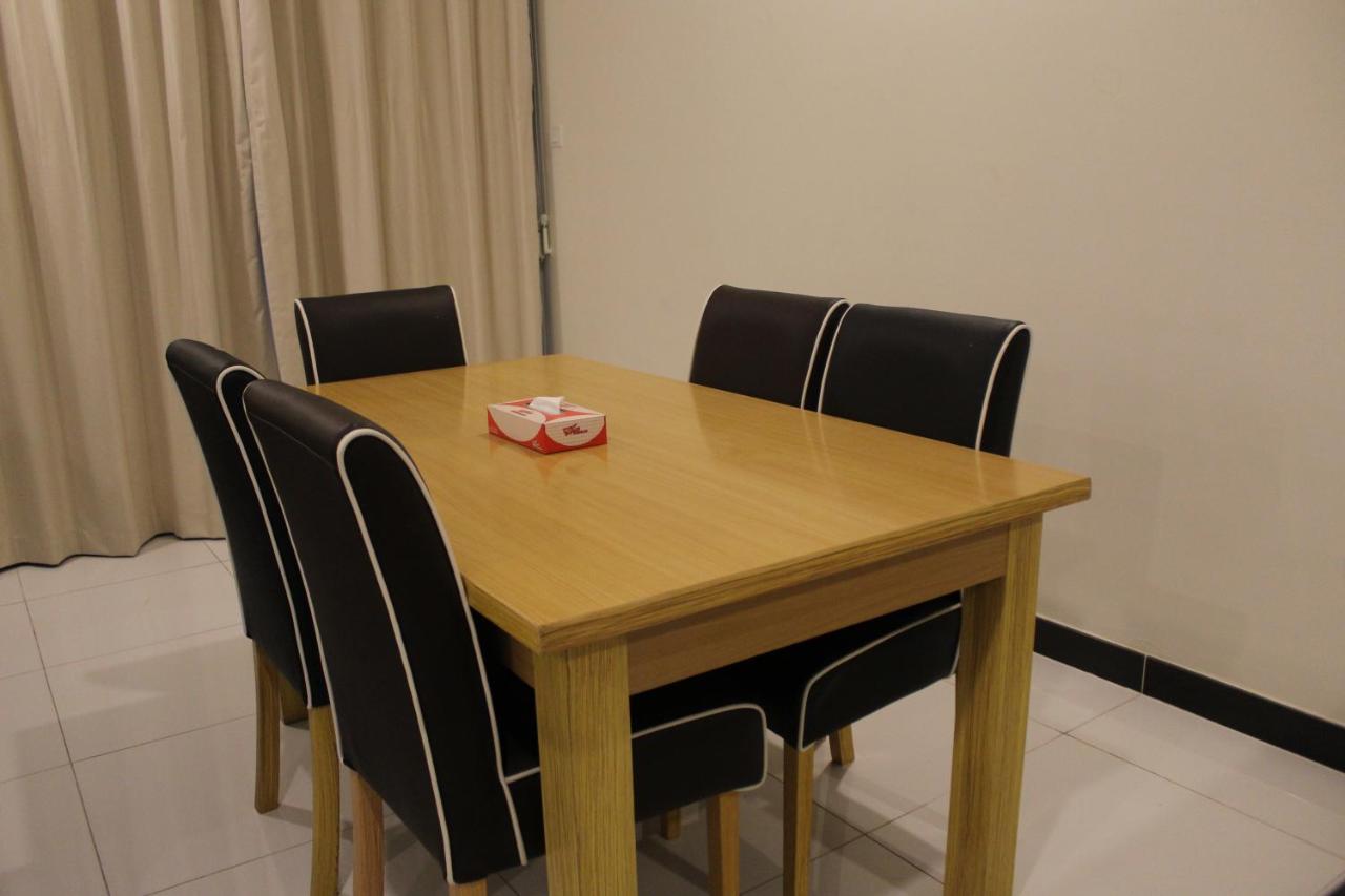 Asian Tower Al Ghurayfah Luaran gambar